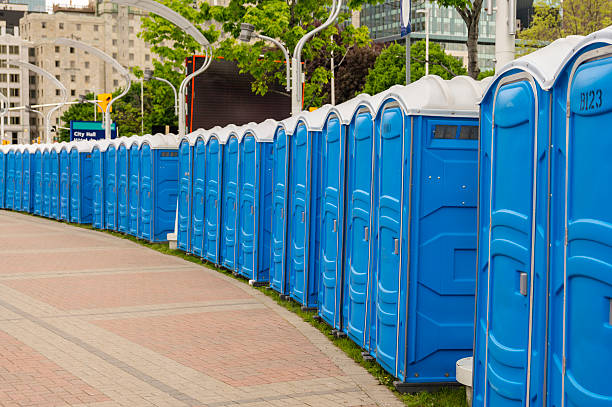 Types of Portable Toilets We Offer in Ken Caryl, CO